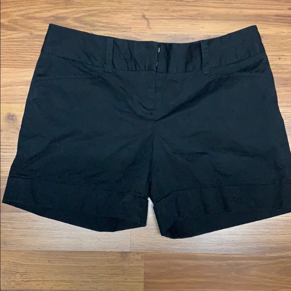The Limited Drew Fit Shorts size 2 in Black